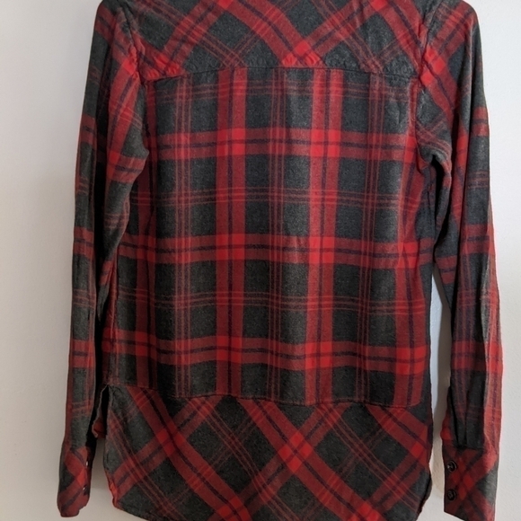 Cabi Plaid 1/2 Button Shirt XS Cute Soft - Picture 2 of 4